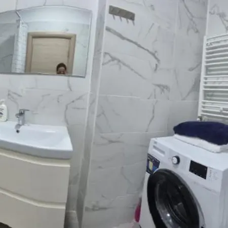 Kar N10 Mamaia Nord アパート *