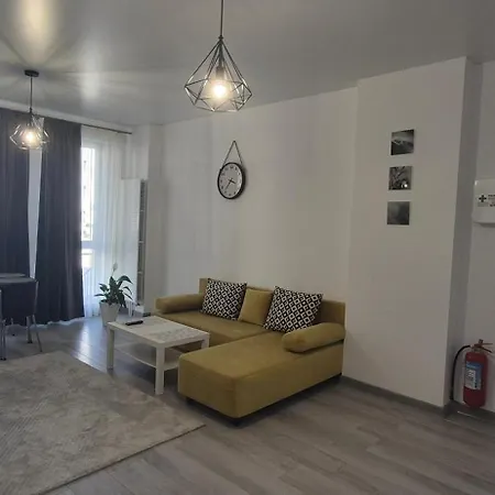 Апартаменти Kar N10 Mamaia Nord